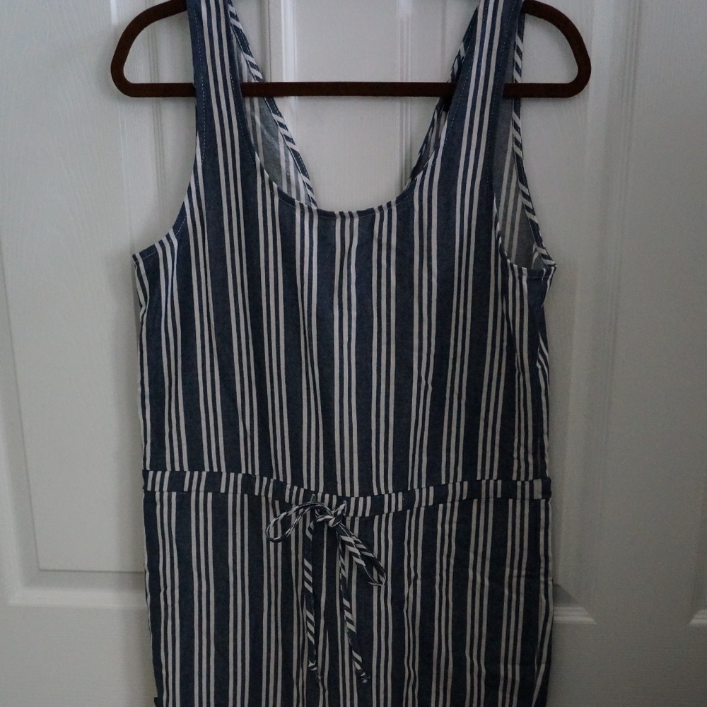 NWOT Drew Jumper M